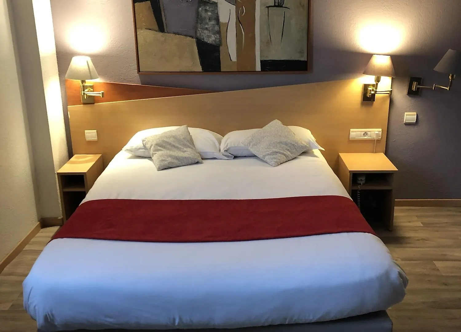 Brit Hotel Toulon - La Valette